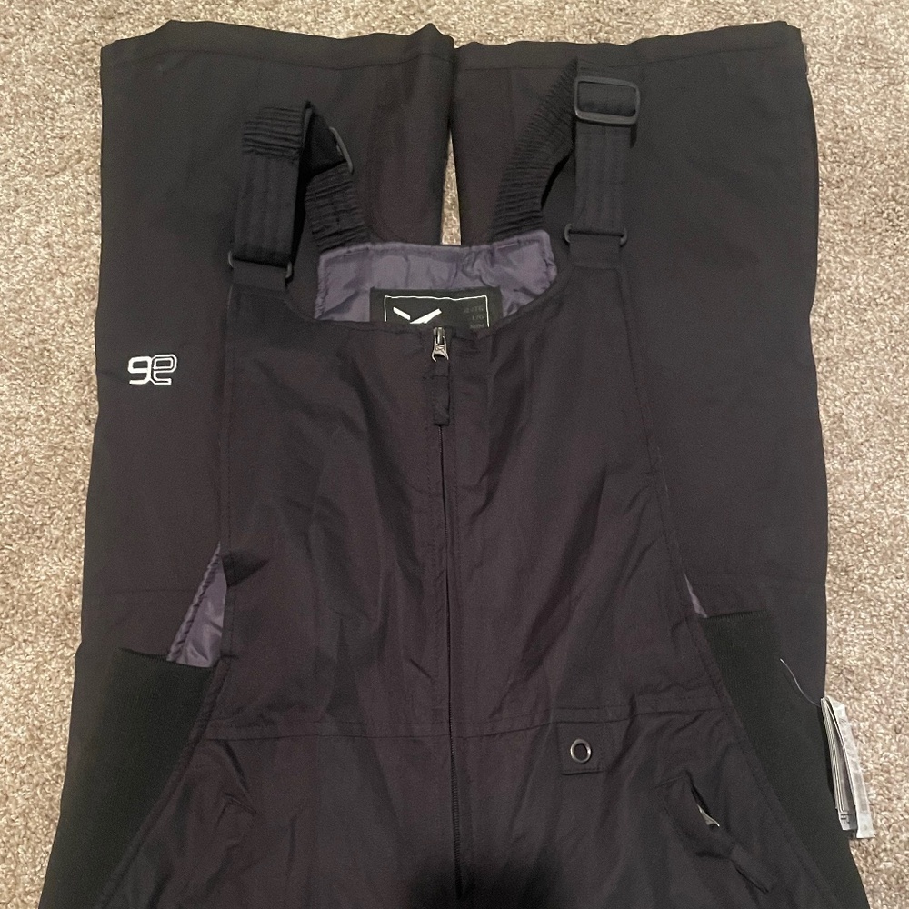 ARCTIX women’s essential bib overalls regular inseam 31”